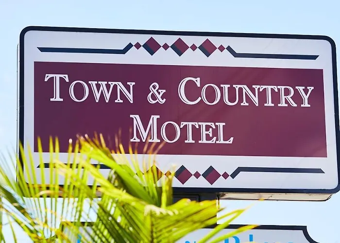 Town And Country Motel